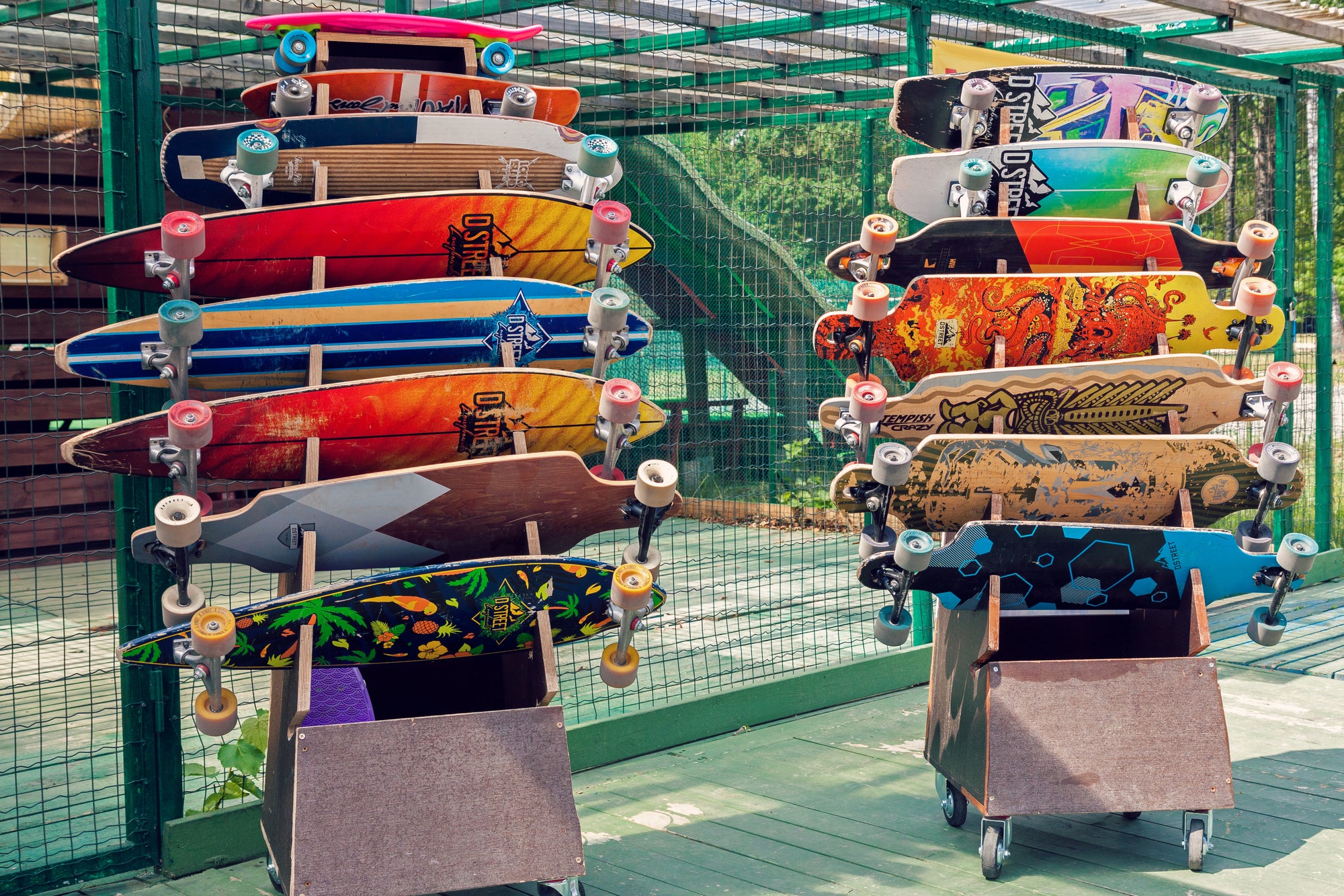 longboards skateboards differences
