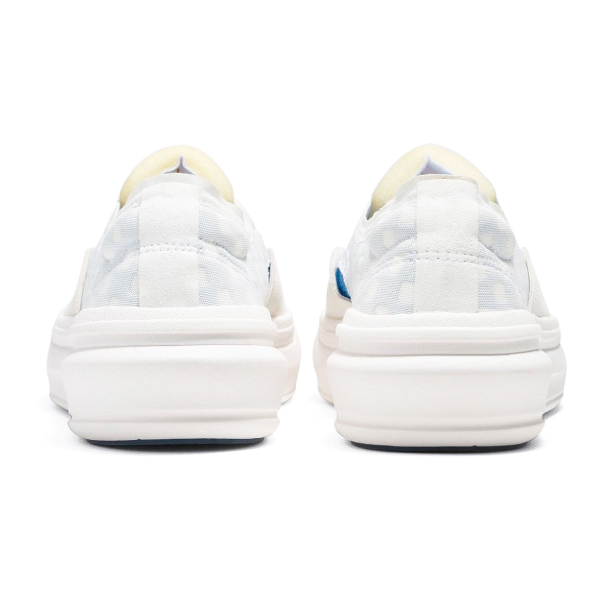 Vans Overt Comfycush Shoe - White Shoes