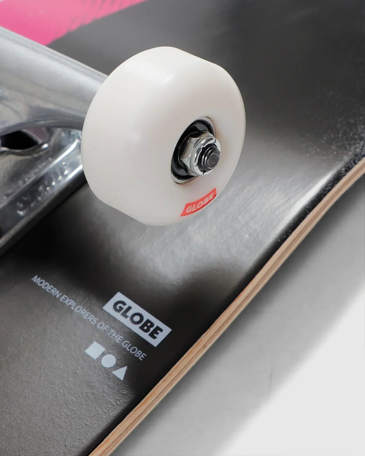 G0 Hive 8.25" Complete - Blur Skateboards