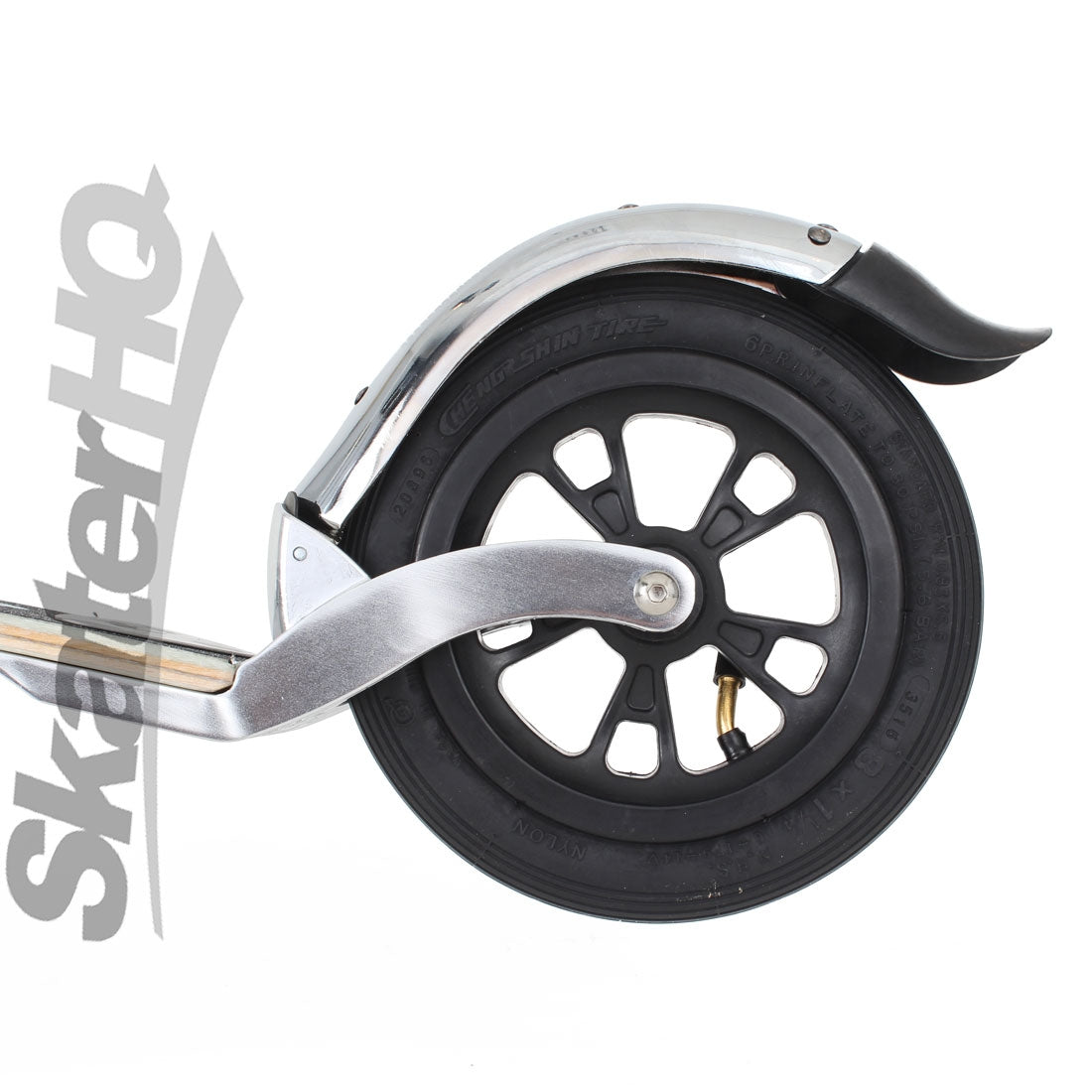 Micro Flex Air Scooter - Silver Scooter Completes Rec