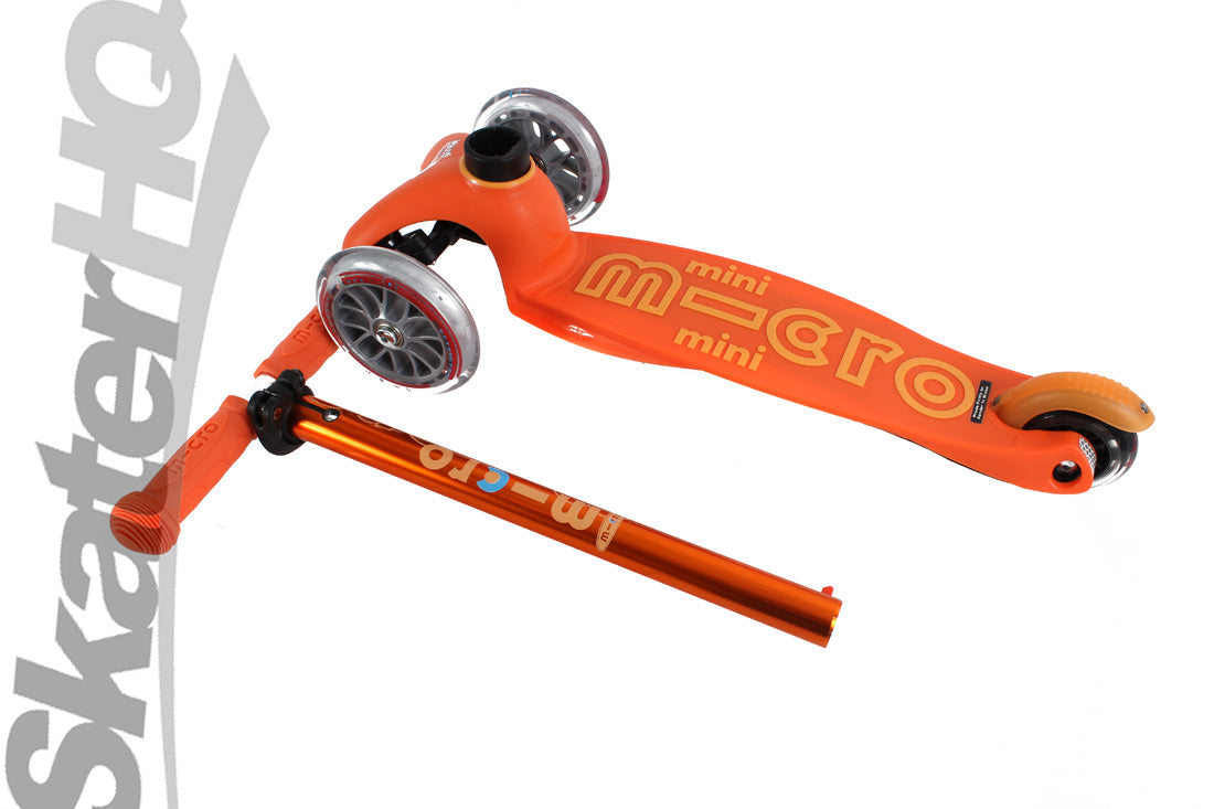 Micro Mini Deluxe Scooter - Orange Scooter Completes Rec