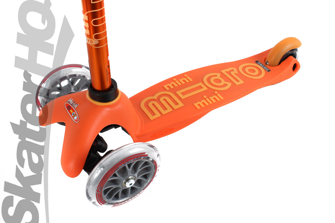 Micro Mini Deluxe Scooter - Orange Scooter Completes Rec