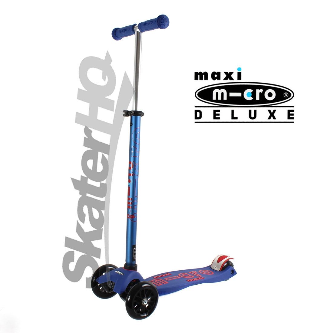 Micro Maxi Deluxe Scooter - Blue Scooter Completes Rec