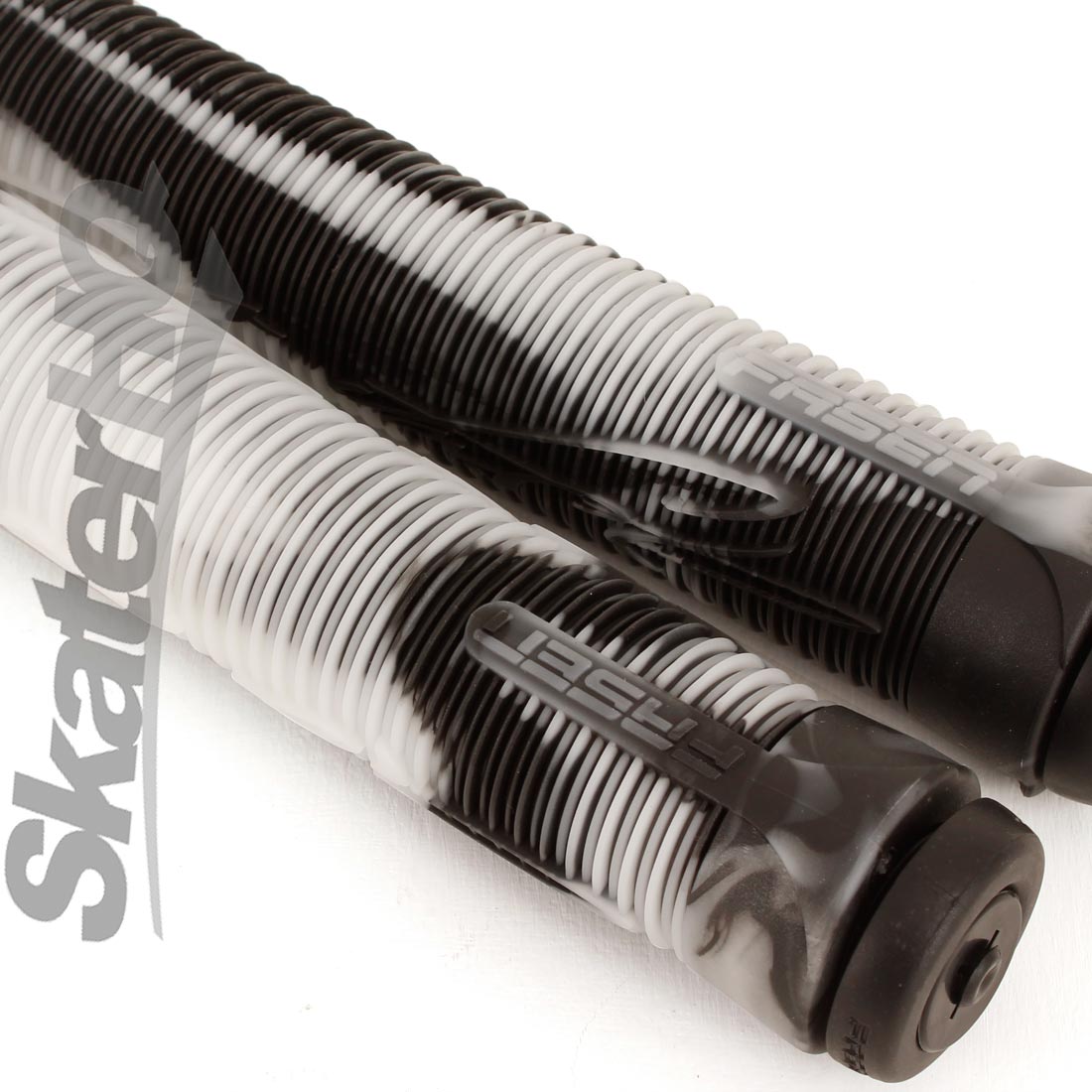 Fasen Go Fast Handle Grips - Black/White Scooter Grips